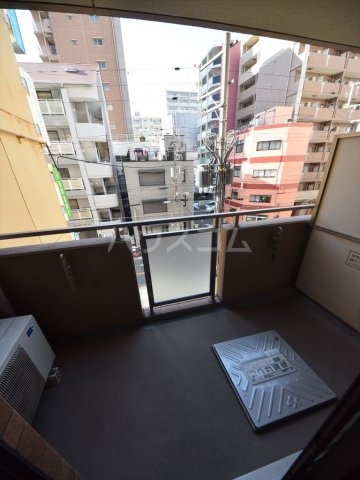 18/30 バルコニー