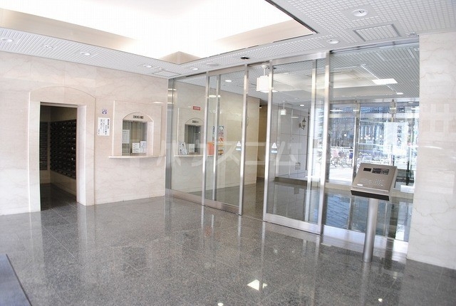 14/24 エントランス