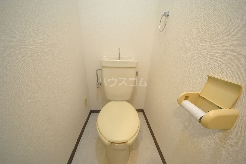 13/30 トイレ