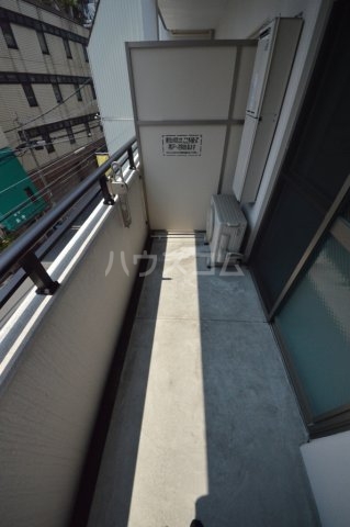 13/30 バルコニー