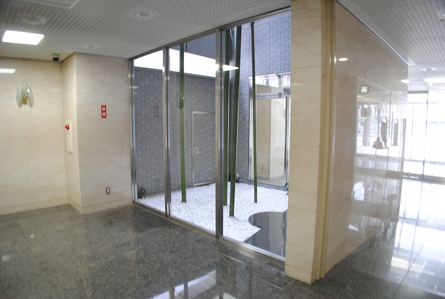 14/24 エントランス