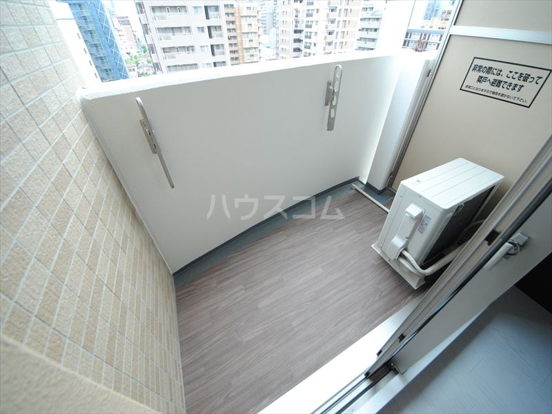 25/30 バルコニー