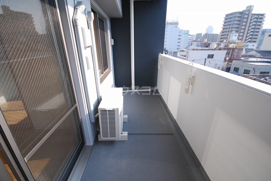 17/30 バルコニー