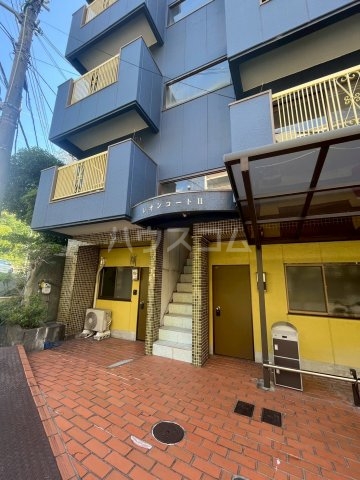 19/22 エントランス