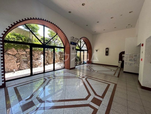 21/21 エントランス