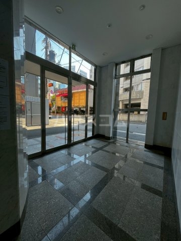 29/30 エントランス