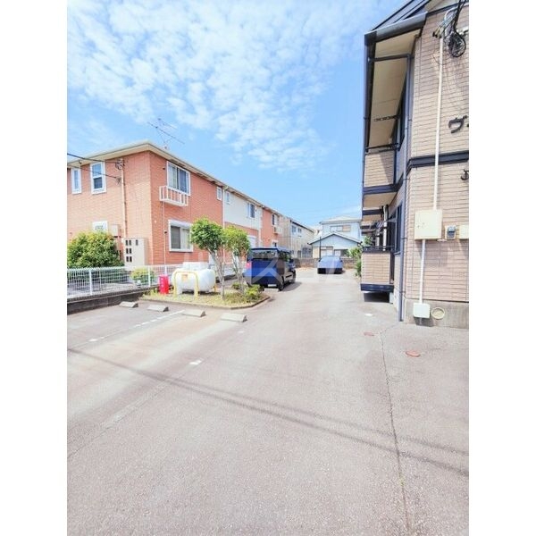 3/5 駐車場