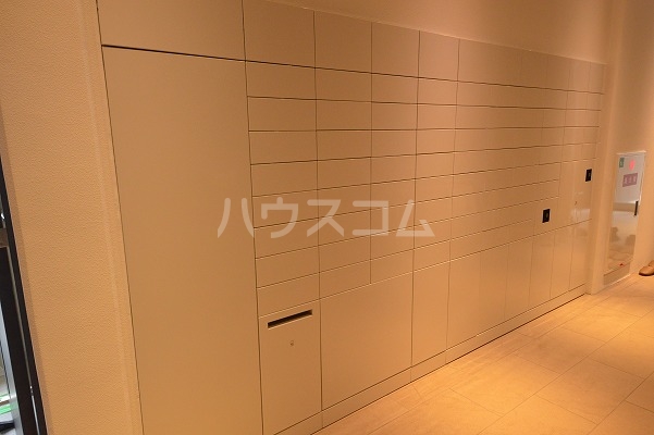 22/30 エントランス