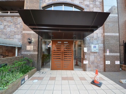 15/25 エントランス