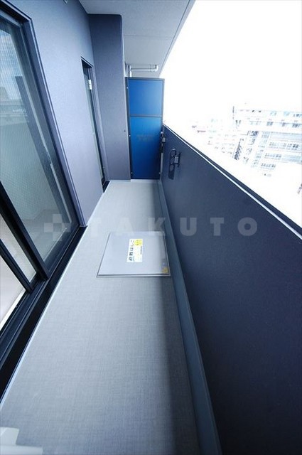 15/27 バルコニー