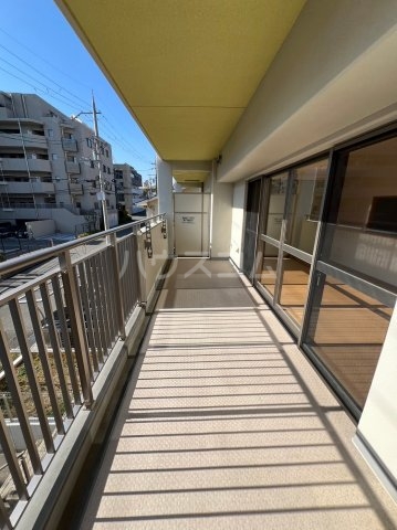 23/30 バルコニー