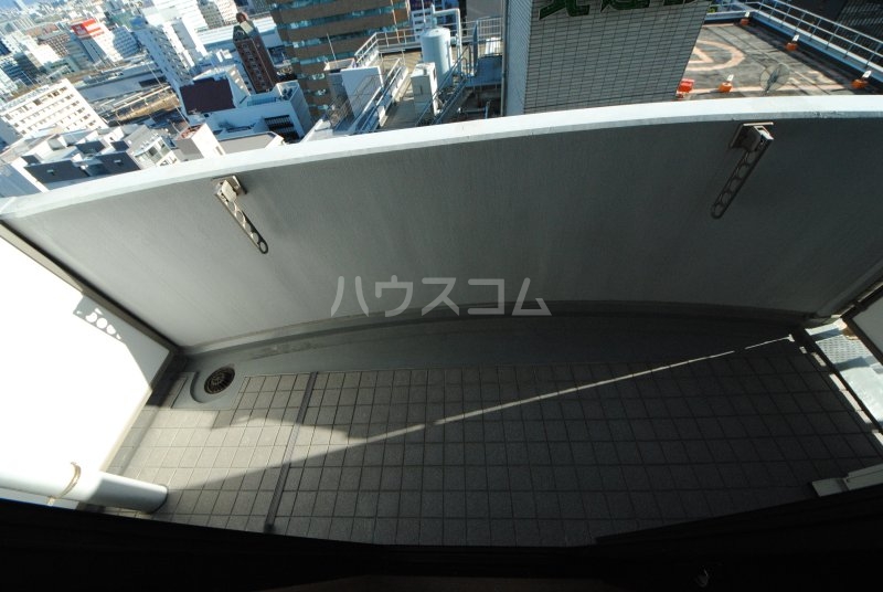 19/30 バルコニー