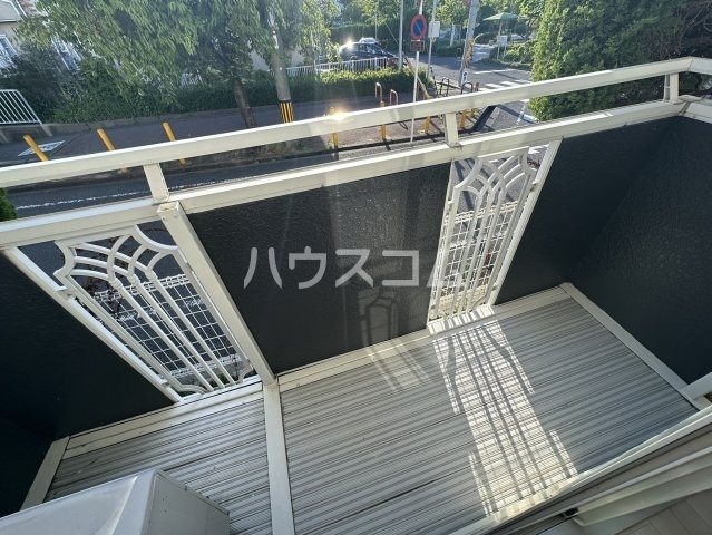 15/23 バルコニー