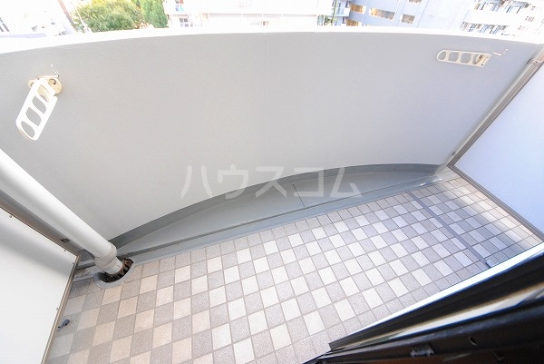 13/30 バルコニー