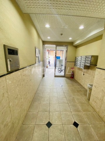 21/27 エントランス