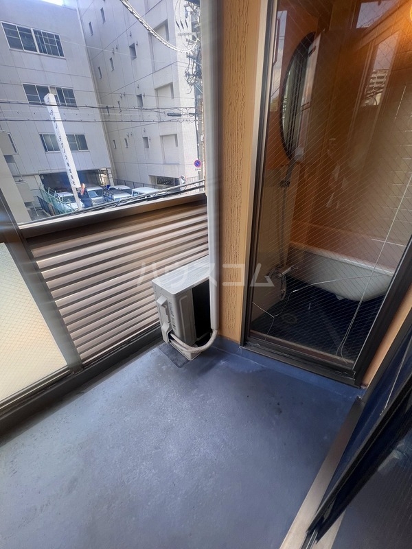 13/29 バルコニー