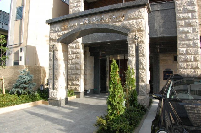 17/27 エントランス