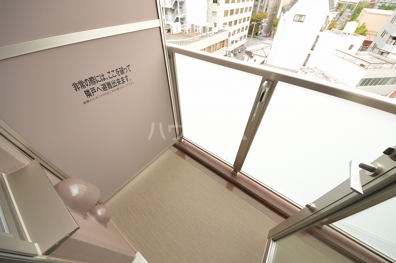 21/30 バルコニー