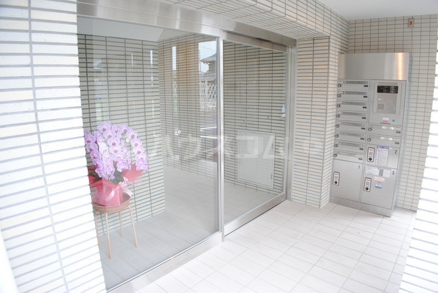 2/13 エントランス