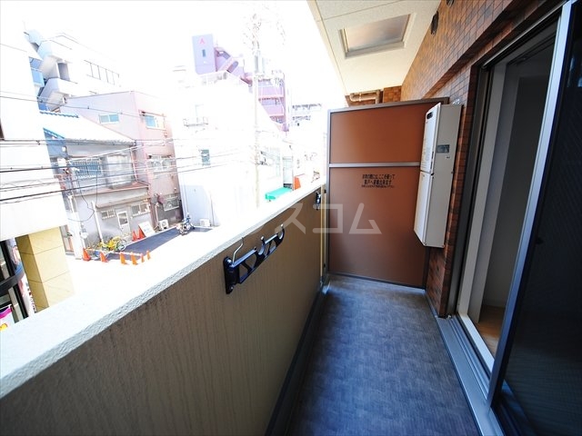 13/27 バルコニー