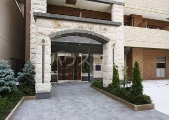 17/27 エントランス