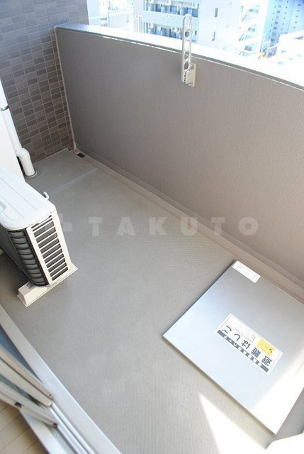 16/28 バルコニー