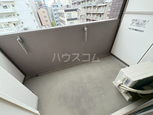 21/30 バルコニー