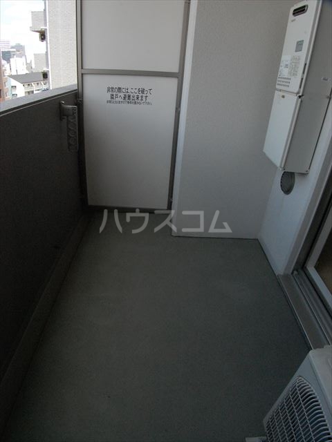 20/30 バルコニー