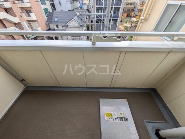 14/28 バルコニー