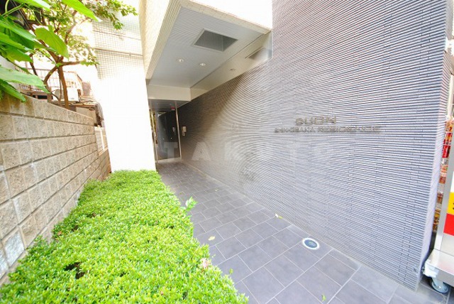 15/25 エントランス