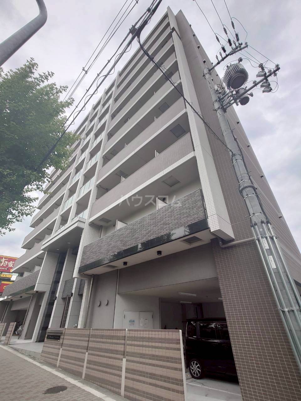 1/24 外観