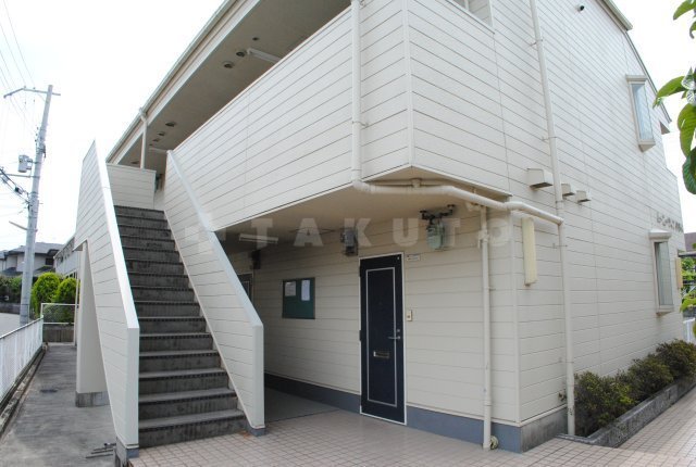 20/30 エントランス