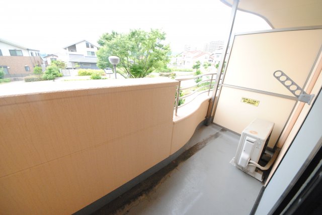 16/23 バルコニー