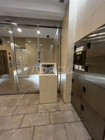 3/6 エントランス