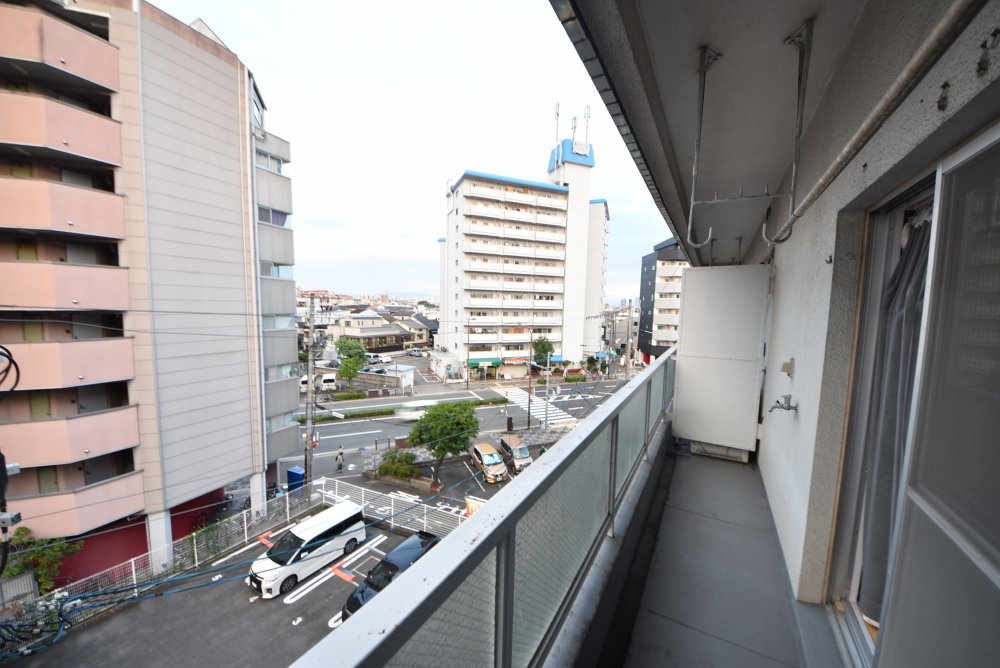 13/19 バルコニー