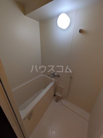 16/30 浴室