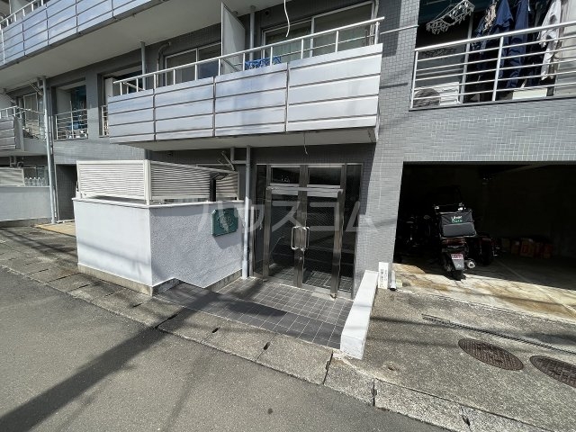 2/7 エントランス