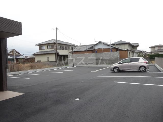 24/30 駐車場