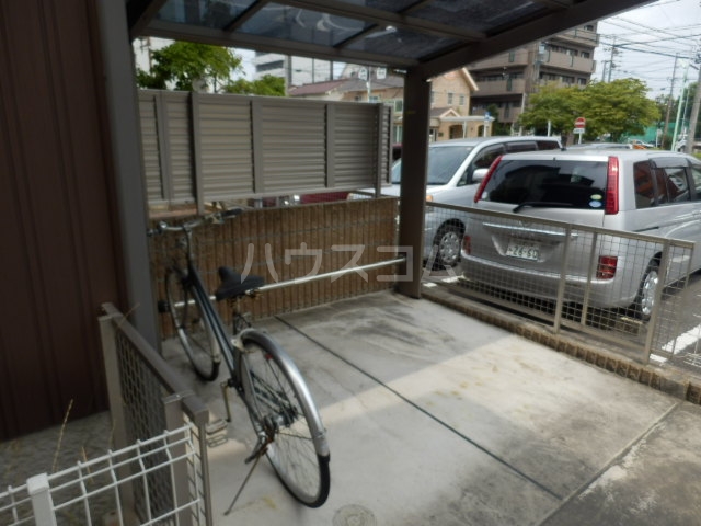 22/25 駐車場