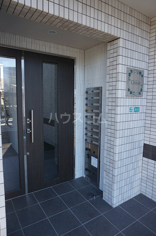 2/8 エントランス