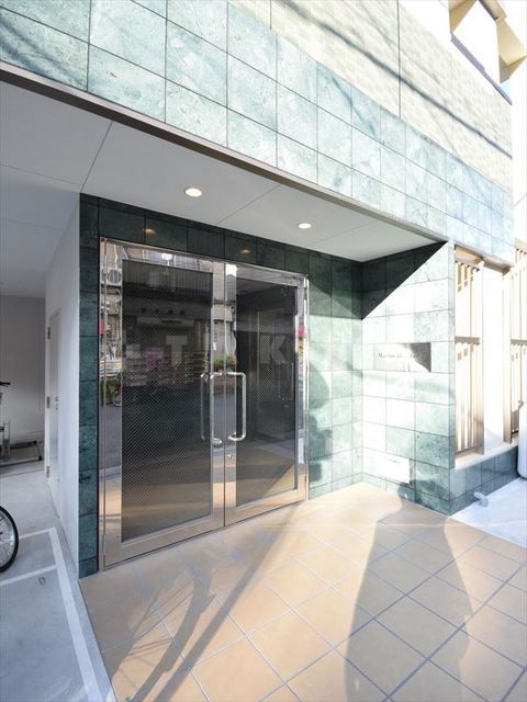 14/24 エントランス