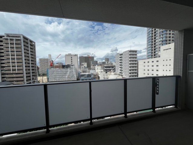 21/30 バルコニー