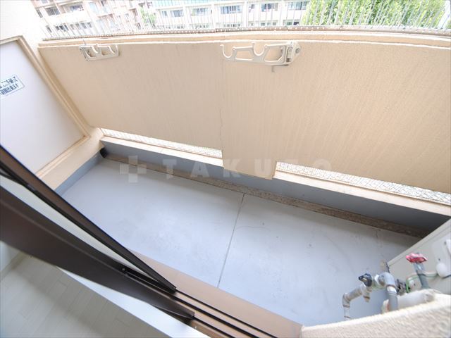 19/30 バルコニー
