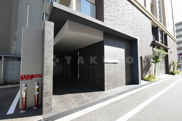 22/29 エントランス