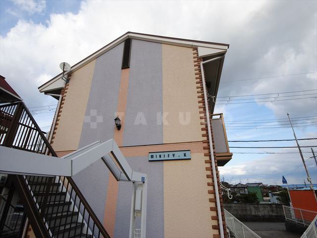 19/26 エントランス