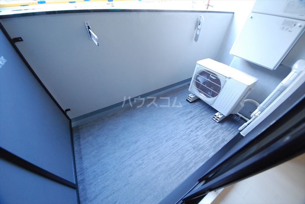 19/30 バルコニー