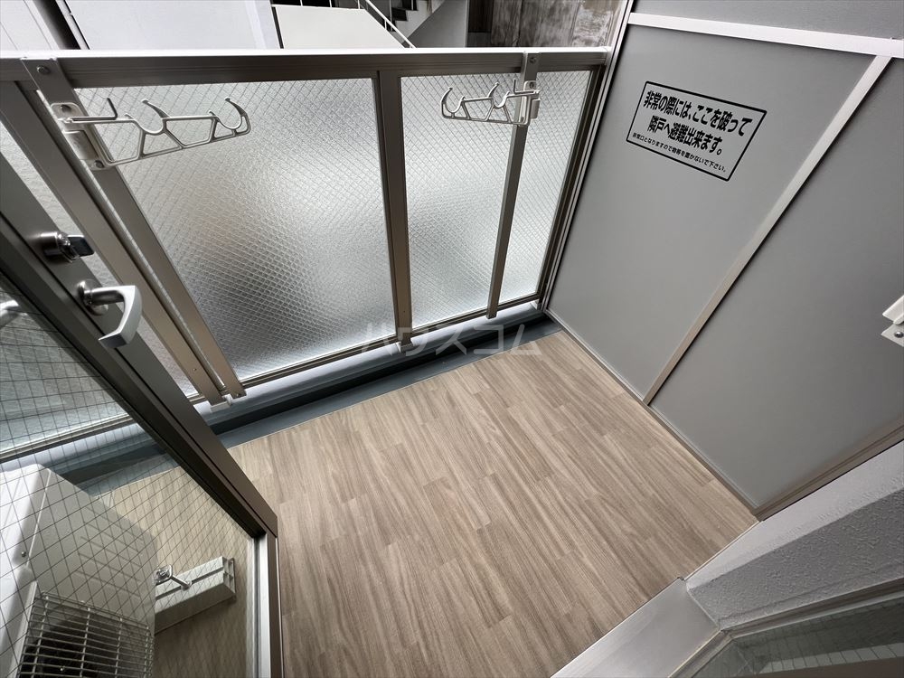 17/30 バルコニー