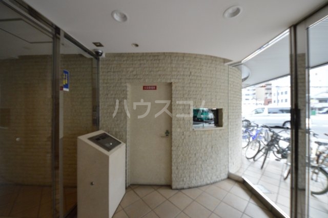 19/21 エントランス