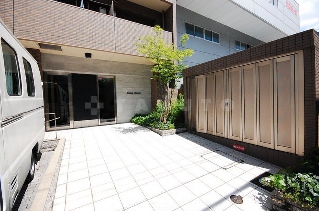 19/29 エントランス