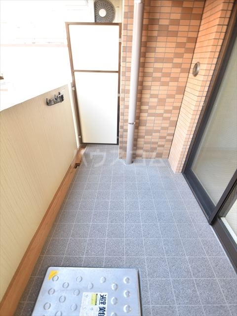 16/30 バルコニー